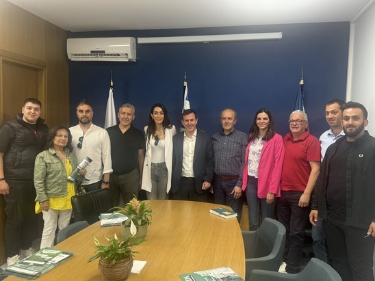 Image: Η Επιτροπή Εκλογικού Αγώνα του ΠΑΣΟΚ-Κινήματος Αλλαγής του Δήμου Ιεράπετρας συναντήθηκε με φορείς της πόλης