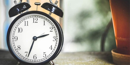 Image: Αλλαγή ώρας 2022: Πότε γυρίζουμε τα ρολόγια μία ώρα πίσω - Η απόφαση του Ευρωκοινοβουλίου