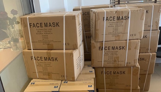 Image: ΠΕΔ Κρήτης: 31.000 μάσκες και ζευγάρια γάντια για τους Δήμους της Κρήτης
