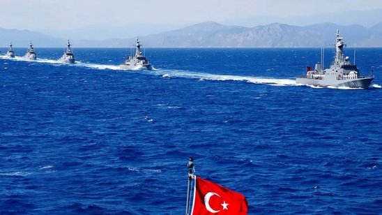 Image: Στα 10 μίλια από την Κρήτη έφτασαν τα τουρκικά πλοία - Χάρτη παρουσίασε ο Δένδιας στους Ευρωπαίους ΥΠΕΞ