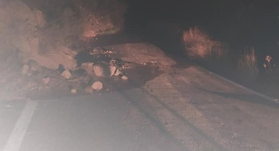 Image: Προσοχή! Κατολίσθηση στον δρόμο Μάλλες - Μύρτος