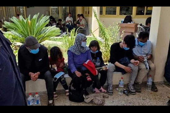 Image: Ηράκλειο: Χειροπέδες σε δύο Αιγύπτιους διακινητές για το ιστιοφόρο με τους 80 μετανάστες