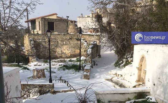 Image: Στα λευκά Ανατολή και Καλαμαύκα – Ανοιχτοί οι δρόμοι – Προσοχή στις μετακινήσεις