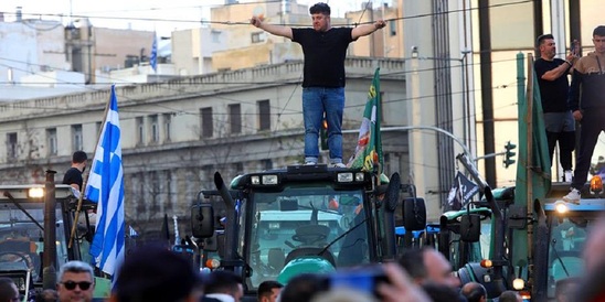 Image: Οι επόμενες κινήσεις των αγροτών: Κλιμακώνουν οι Θεσσαλοί