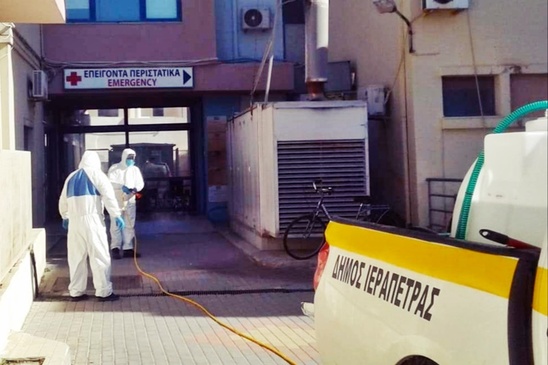 Image: Εργασίες καθαρισμού και απολύμανσης στο Δήμο Ιεράπετρας