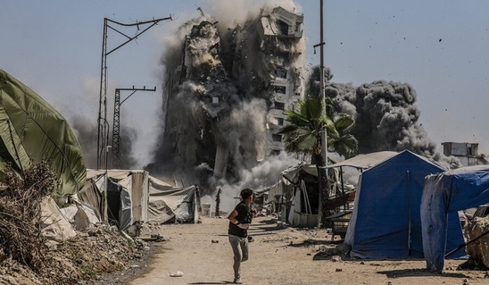 Image: Ισραήλ – Χαμάς / Σε θετικό κλίμα οι συζητήσεις στην Αίγυπτο, ενώ οι επιθέσεις συνεχίζονται στη Γάζα