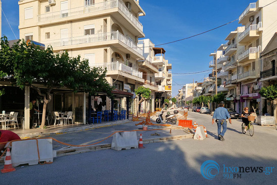 Image: Γκρίνια για τη διαπλάτυνση πεζοδρομίων στην Ιεράπετρα
