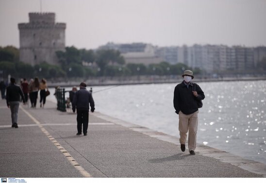 Image: Κορωνοϊός: «Κοκκίνισε» η Βόρεια Ελλάδα - Έρχονται αυστηρά μέτρα για τους ανεμβολίαστους