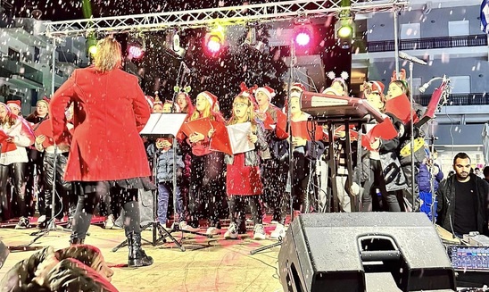 Image: Χριστουγεννιάτικη συναυλία από τη Χορωδία Νέων του Δήμου Ιεράπετρας