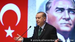 hxonews Ο Ερντογάν θέλει να δώσει τέλος στην Τουρκία του Κεμάλ Ατατούρκ
