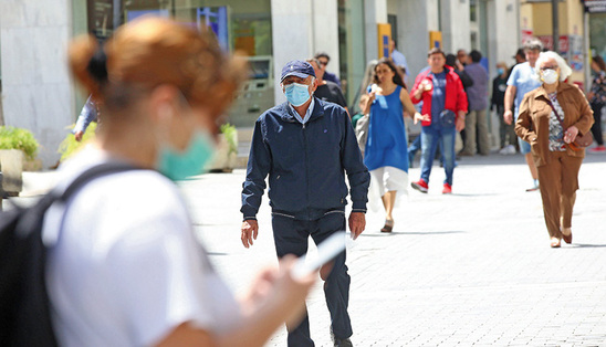 Image: Διαψεύδει lockdown και κλείσιμο σχολείων η κυβέρνηση