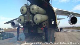 hxonews Το ρωσικό πυραυλικό αμυντικό σύστημα S-400 στην Τουρκία δημιουργεί πονοκέφαλο στην Ουάσιγκτον