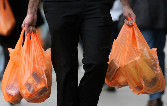 Image: Αυξάνεται η τιμή της πλαστικής σακούλας - Νέο φιάσκο σε σούπερ μαρκετ και λαϊκές