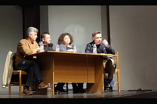 Image: Εργάτες γης : «Ανεπιθύμητοι» όλοι οι βουλευτές στην Ιεράπετρα - Αποχή από τις βουλευτικές εκλογές η απόφαση της γενικής συνέλευσης του Αγροτικού Συλλόγου