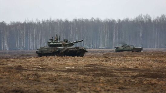 Image: Η Ρωσία αποσύρει στρατεύματα από τα σύνορα με την Ουκρανία