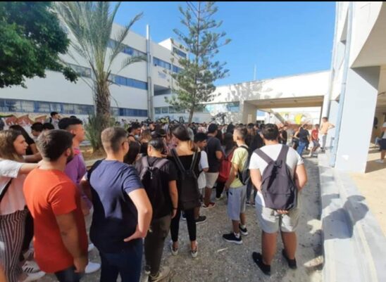 Image: Οκτώ σχολεία του Νομού Λασιθίου υπό κατάληψη - Τρία στην Ιεράπετρα
