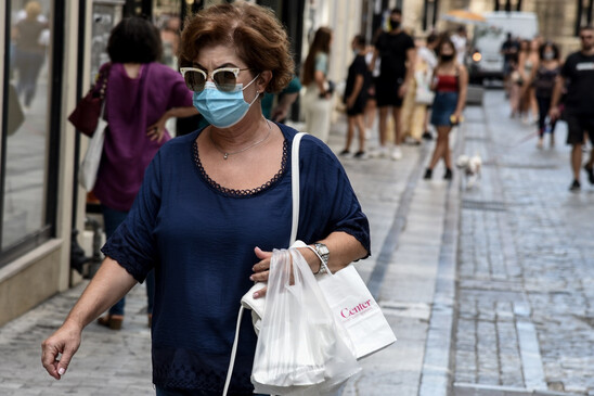 Image: Κορωνοϊός - Νέα έρευνα: Οι μάσκες δεν επηρεάζουν το οξυγόνο μας, ούτε στους ηλικιωμένους