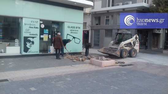 Image: Ξεκίνησαν εργασίες διαμόρφωσης της πλατείας Ιεράπετρας