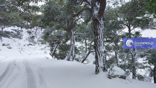 Image: Ήπια η επέλαση του χιονιά στην Κρήτη - Δεμένα τα πλοία στα λιμάνια