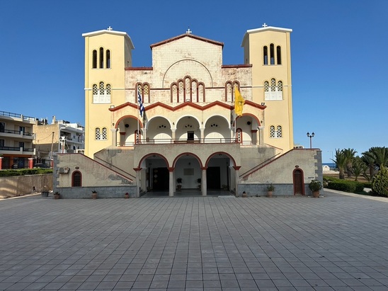 Image: Ιερά πανήγυρη Ιερού Καθεδρικού Ναού Αγίας Φωτεινής Ιεράπετρας