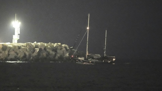 Image: Madleen: Υπό απέλαση από το Ισραήλ οι ακτιβιστές – Τι θα γίνει αν αρνηθούν