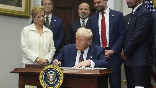 Image: Νέοι δασμοί Τραμπ από 10% έως 41%, αρχής γενομένης από τις 7 Αυγούστου: Η πλήρης λίστα