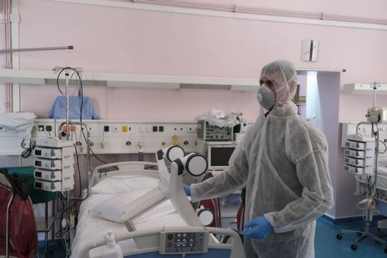 Image: Κορωνοϊός: 27 ασθενείς βγήκαν νικητές από τις ΜΕΘ – Οι 4 παράμετροι Τσιόδρα για άρση των μέτρων