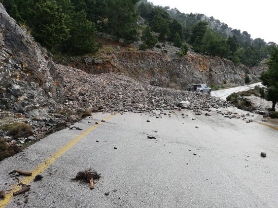 Image: Κλειστός ο δρόμος Τέρτσα – Μύρτος λόγω κατολισθήσεων