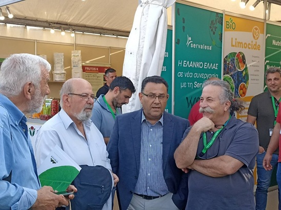 Image: Περιοδεία κλιμακίου ΚΚΕ στην Αγροτική Έκθεση Ιεράπετρας