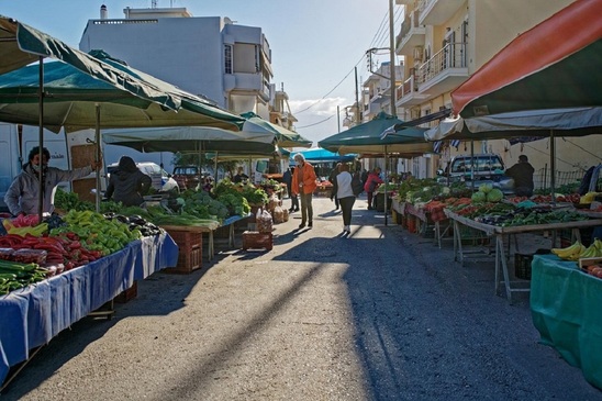 Image: Τομαρόπουλος:Οικονομικά συμφέροντα θέλουν να κλείσουν τη λαϊκή αγορά του Αγίου Νικολάου 