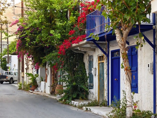 Image: Μύρτος: Στο «κόκκινο» οι επαγγελματίες για τις κατεδαφίσεις στο παραλιακό μέτωπο