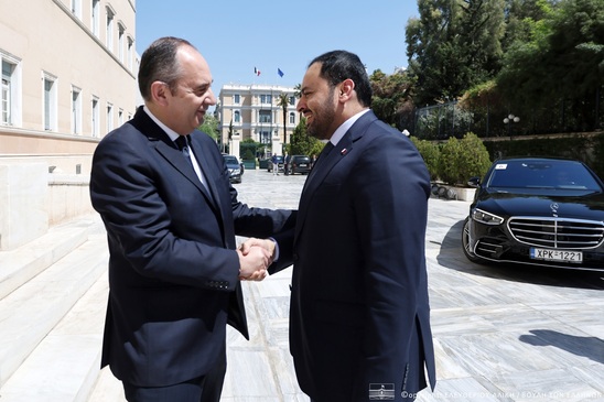 Image: Συνάντηση Πλακιωτάκη με τον Υπουργό Επικρατείας του Κατάρ στη Βουλή