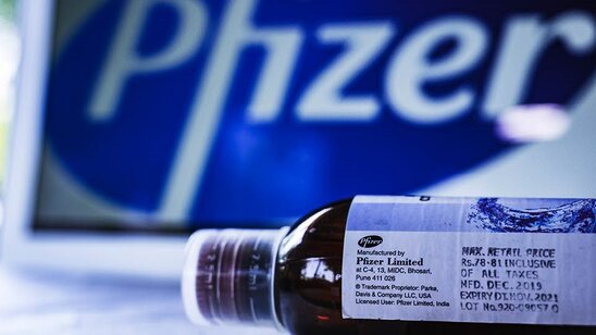 Image: Εμπλοκή με το εμβόλιο της Pfizer/BioNTech στη Βρετανία: Να μην το κάνουν όσοι έχουν σοβαρές αλλεργίες