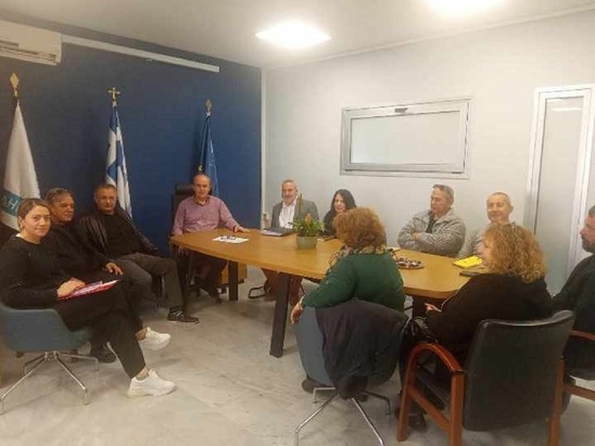 Image: Συνάντηση Δημάρχου Ιεράπετρας με το Σύλλογο Φίλων Ατόμων Τρίτης Ηλικίας