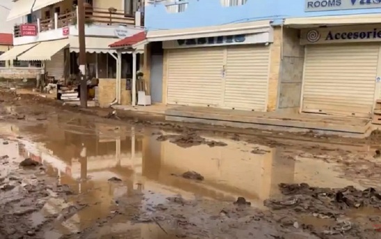 Image: Άνοιξε η 'Αρωγή' για τους πλημμυροπαθείς σε Μαλεβίζι και Σητεία