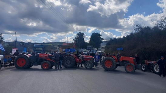 Image: Στηρίζει τον αγώνα των αγροτών η Ένωση Δημάρχων Κρήτης
