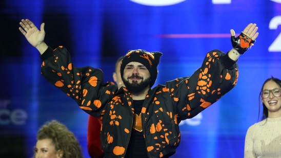 Image: Eurovision – «Sing for Greece 2026»: O Akylas με το «Ferto» θα εκπροσωπήσει την Ελλάδα στον 70ό Διαγωνισμό Τραγουδιού στη Βιέννη