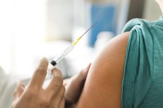 Image: Κορωνοϊός: Στο «μικροσκόπιο» ο εμβολιασμός των παιδιών – Τι δείχνουν οι μελέτες