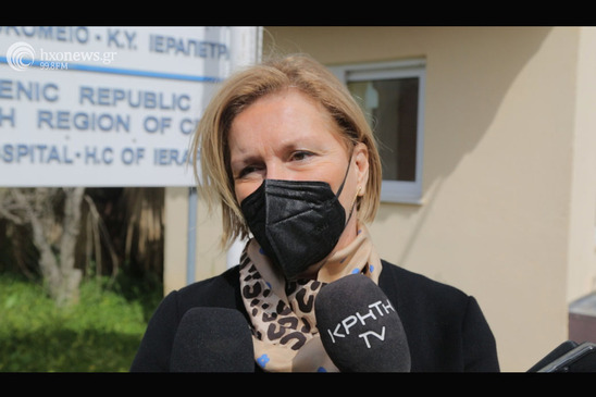 Image: Η Μίνα Γκάγκα στο Νοσοκομείο της Ιεράπετρας
