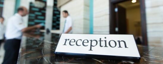 Image: Ζητείται υπάλληλος υποδοχής από το ξενοδοχείο Arion Palace στην Ιεράπετρα