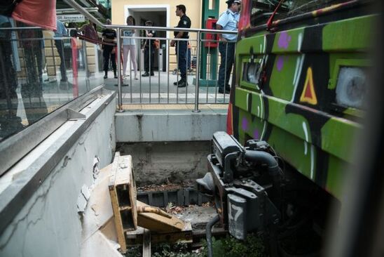Image: Εκτροχιασμός τρένου στην Κηφισιά – Δέκα τραυματίες