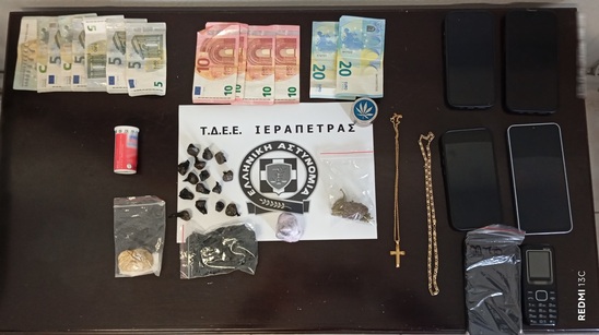 Image: Συλλήψεις πέντε ατόμων στην Ιεράπετρα για ναρκωτικά
