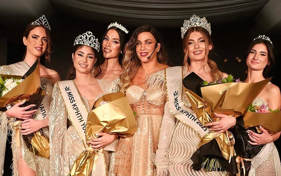 Image: Οι νικήτριες στον τελικό των Παγκρήτιων Καλλιστείων 