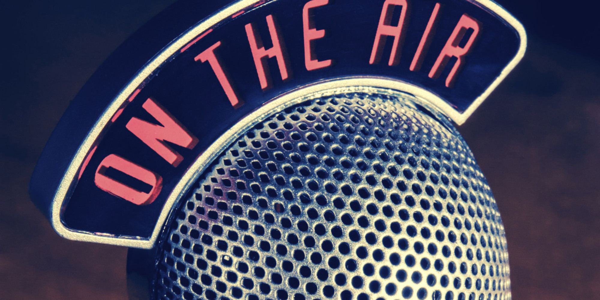 Do t the radio. Радио фото. Радио обои. Радио красивое. Заставка радиостанция.