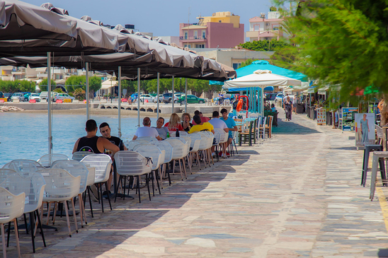 Image: Πωλείται επιχείρηση καφεστίασης σε προνομιακή θέση στην παραλιακή ζώνη Ιεράπετρας
