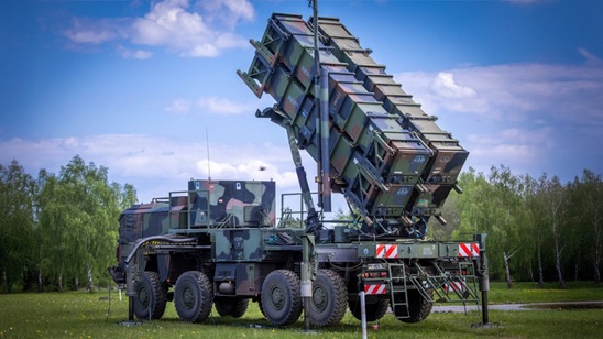 Image: Συστοιχία Patriot μεταφέρεται στην Κάρπαθο: Στην Κύπρο ο Δένδιας και τα F-16, εν πλώ οι φρεγάτες Κίμων και Ψαρά