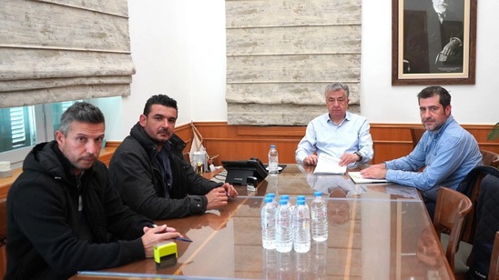 Image: Λασίθι: Υπογράφηκαν συμβάσεις ύψους 1,7 εκ. ευρώ για οδικά έργα