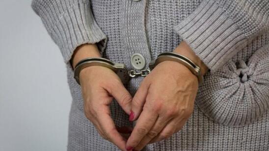 Image: Φυλάκιση 12 μηνών στην καθηγήτρια που δεν φορούσε μάσκα σε τάξη