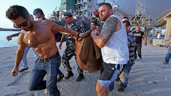 Image: Έκρηξη στη Βηρυτό: Πληροφορίες για έναν νεκρό και δύο Έλληνες τραυματίες