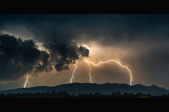 Image: Προ των πυλών νέο ισχυρό κύμα κακοκαιρίας - Βροχές και καταιγίδες από αύριο στην Κρήτη